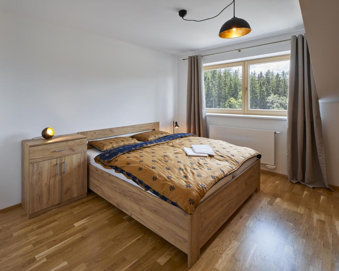 Lucni Apartman Rozmarina Apartment Cerny Dul Bagian luar foto